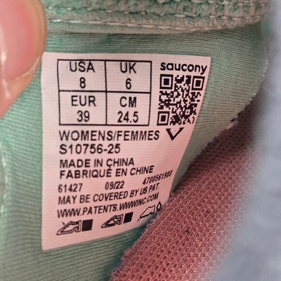 Saucony Womens 8 Endorphin Speed 3 Spring Black Athletic Gym Road Running Shoe - Picture 14 of 14